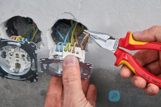Szczypce uniwersalne  VDE , 145mm, spiczaste, TT, 08 26 145 T, KNIPEX